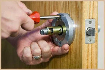 Elite Locksmith Services Boca Raton, FL 561-692-4693 - 6-locks-replace